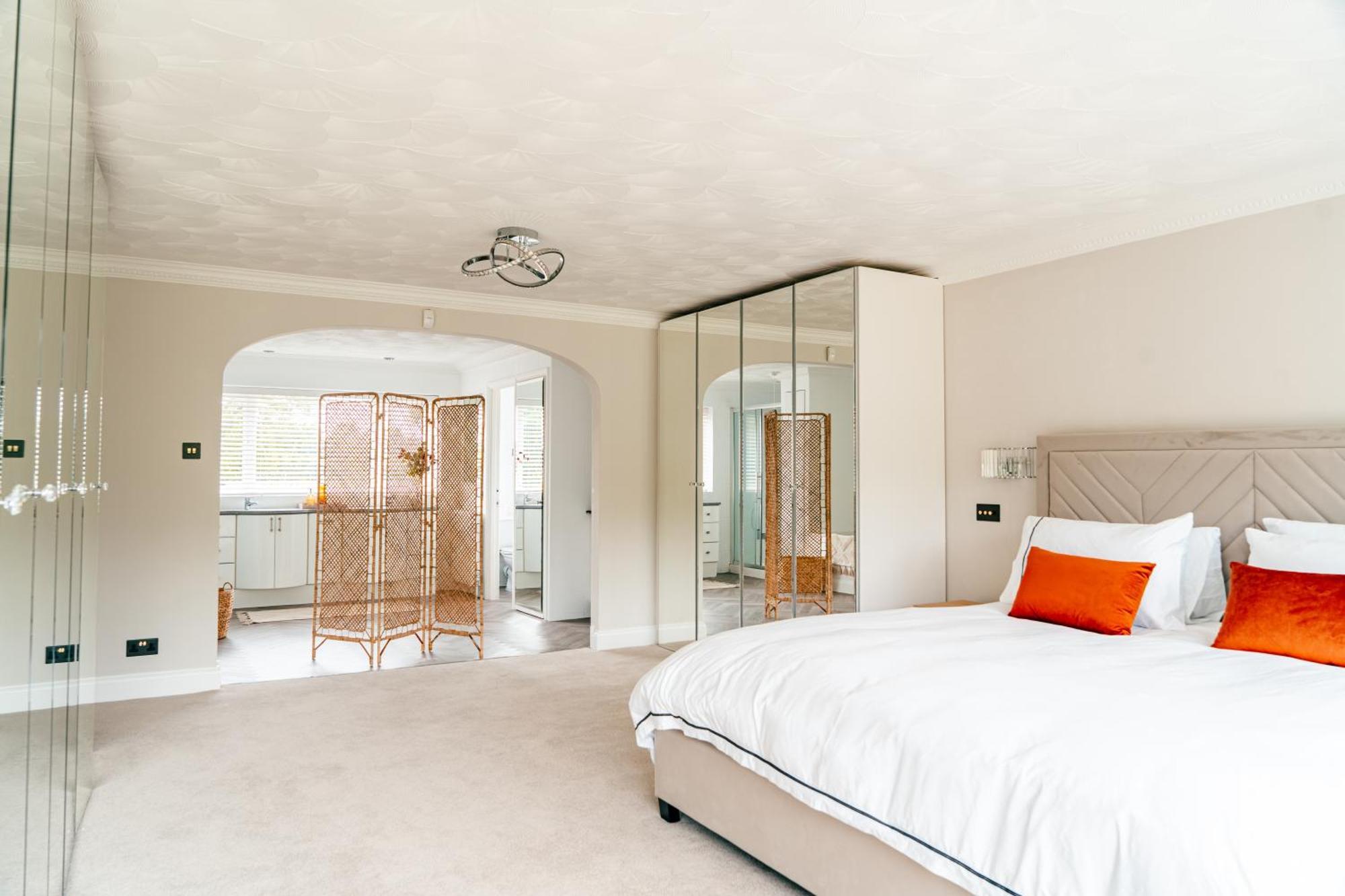 Riverside Bliss In Windsor, 5 Bed, Secure Parking Exterior foto